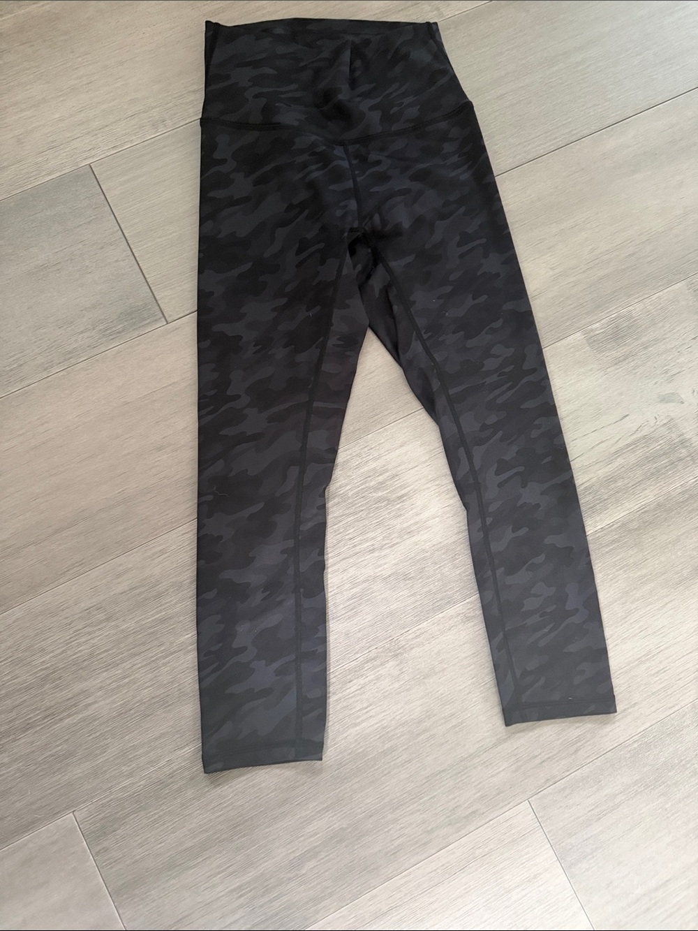 TYR High-Waist Black Camo Leggings